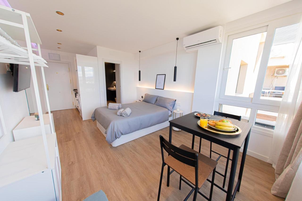 Modern Apartment With Stunning Views 마르베야 외부 사진
